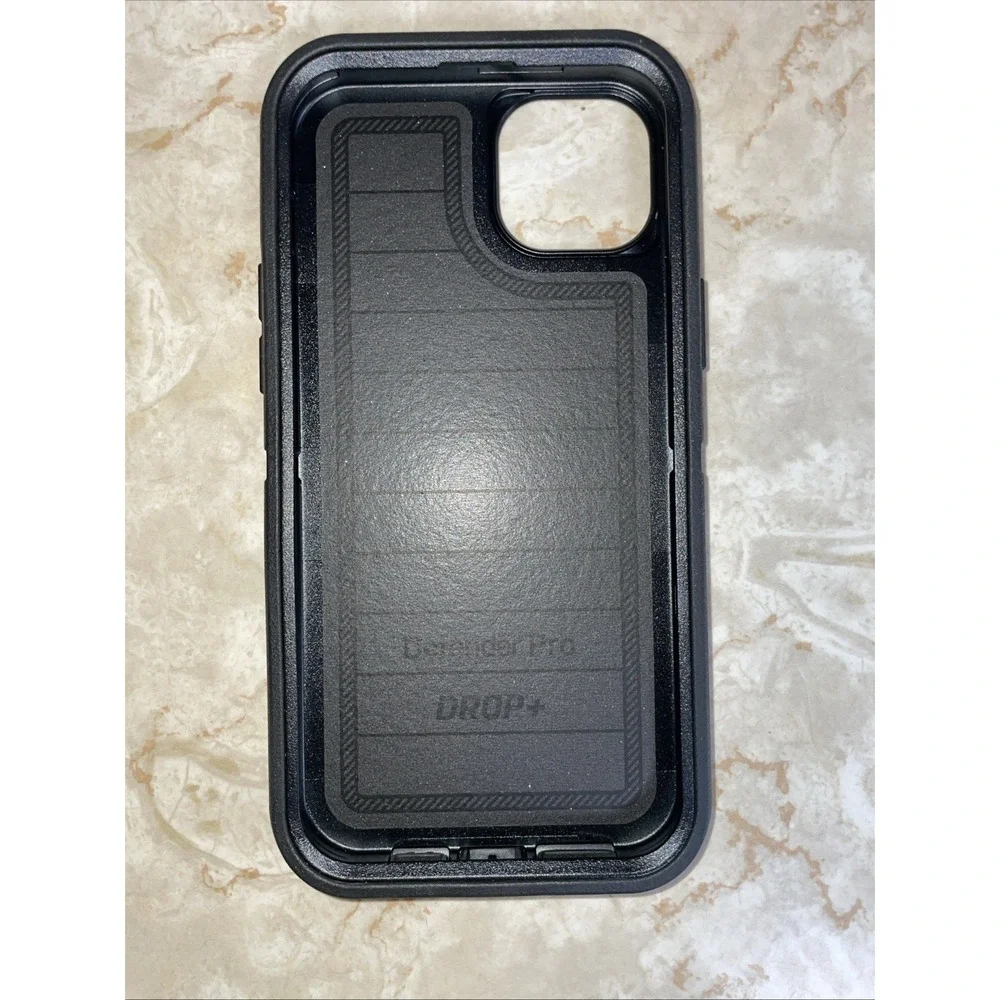 Otterbox Defender Pro iphone‎ 14 plus case drop tested 5G Compatible Material